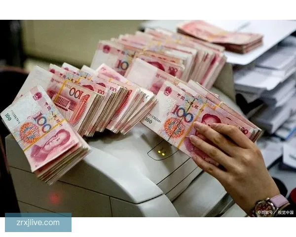 揭秘现金真人平台真相 揭露潜在骗局与风险防范方法